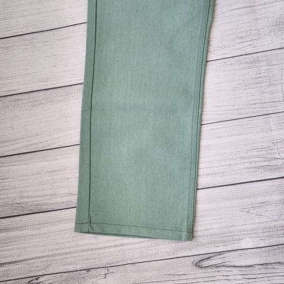Men's Mint Green Straight Fit Denim Jeans 34x32 - Picture 3 of 9